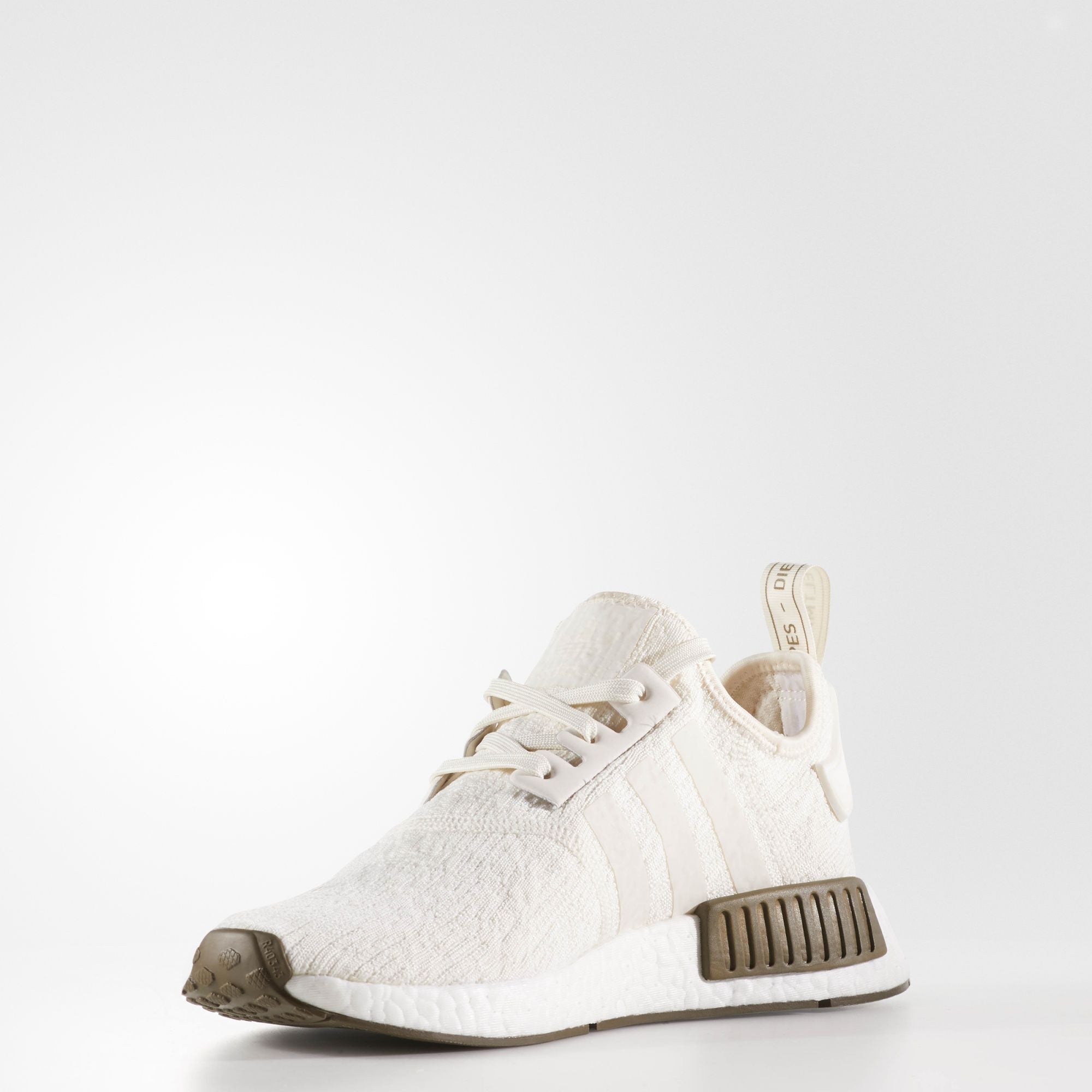 NMD R1 Chalk White - DistriSneaks
