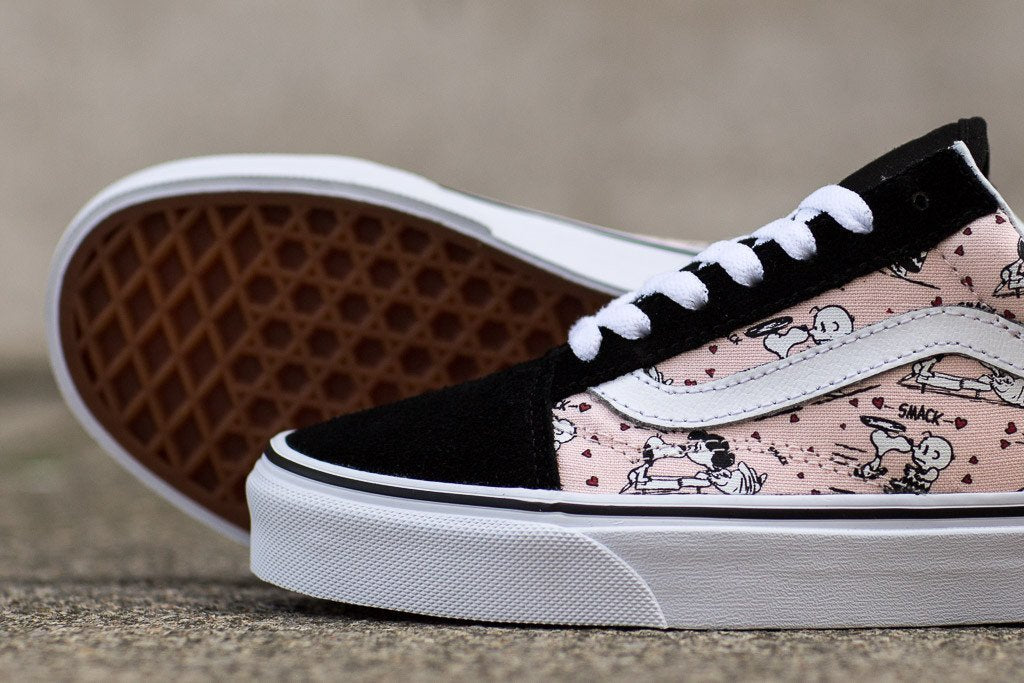 Vans x peanuts old skool shoes Clearance