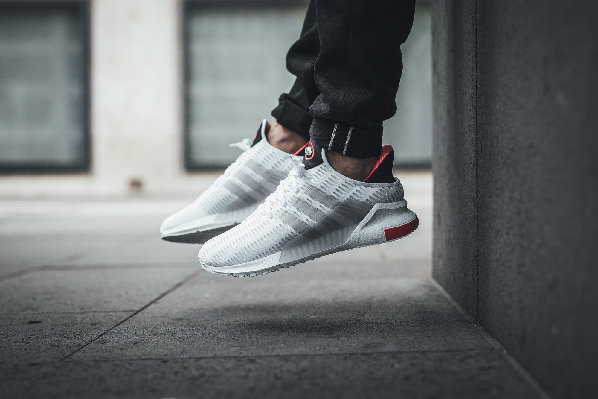 Climacool 02/17 White Red - DistriSneaks